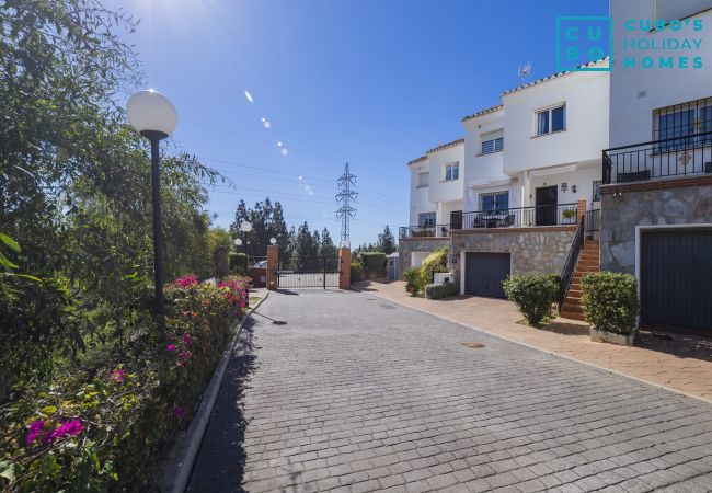 House in Mijas Costa - Cubo's Chaparral Townhouse & Community Pool House in Mijas Costa - Cubo's Chaparral Townhouse & Community Pool