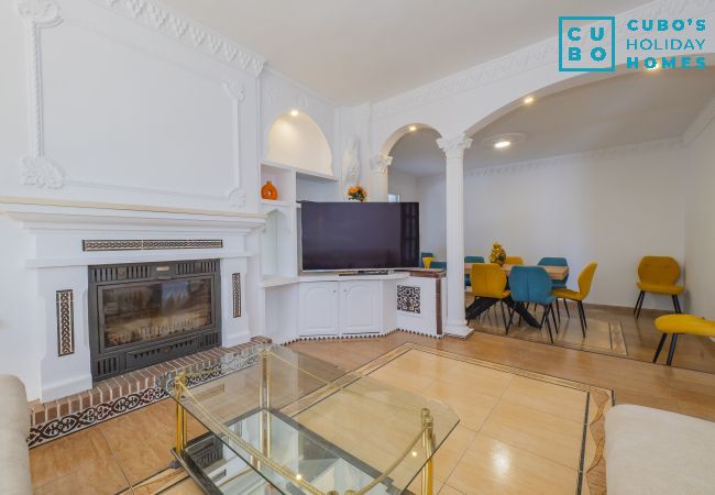 Villa in Alhaurin de la Torre - Cubo's Villa Pino Verde Villa in Alhaurin de la Torre - Cubo's Villa Pino Verde