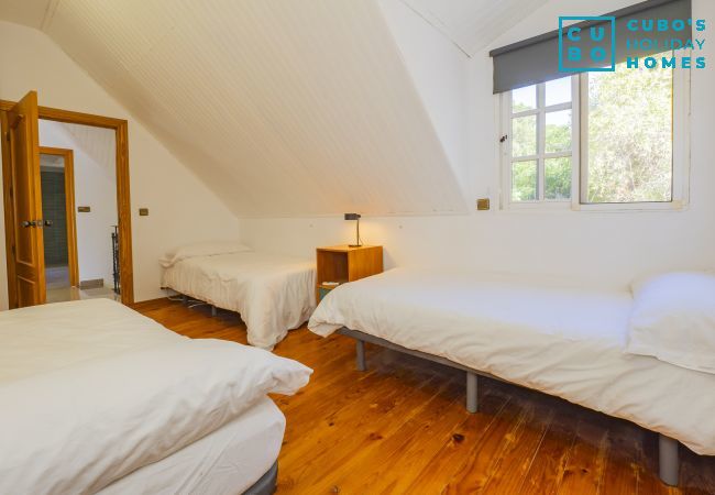 Villa in Alhaurin de la Torre - Cubo's Villa Pino Verde Villa in Alhaurin de la Torre - Cubo's Villa Pino Verde