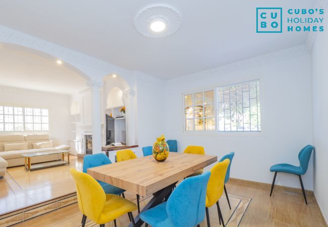 Villa in Alhaurin de la Torre - Cubo's Villa Pino Verde Villa in Alhaurin de la Torre - Cubo's Villa Pino Verde