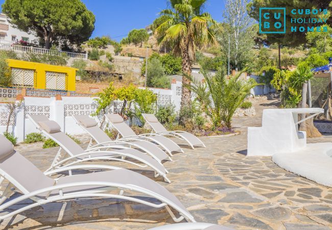 Villa in Alhaurin de la Torre - Cubo's Villa Pino Verde Villa in Alhaurin de la Torre - Cubo's Villa Pino Verde