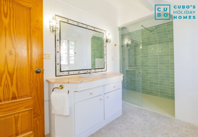 Villa in Alhaurin de la Torre - Cubo's Villa Pino Verde Villa in Alhaurin de la Torre - Cubo's Villa Pino Verde