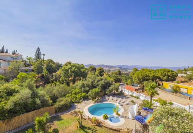 Villa in Alhaurin de la Torre - Cubo's Villa Pino Verde Villa in Alhaurin de la Torre - Cubo's Villa Pino Verde