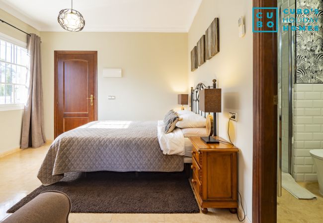 Apartment in Alhaurín el Grande - Cubo's Lucy's Place 2 Bedrooms Apartment Apartment in Alhaurín el Grande - Cubo's Lucy's Place 2 Bedrooms Apartment