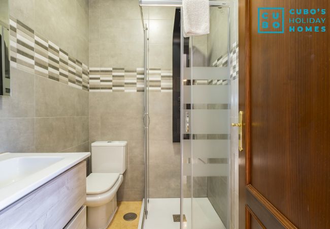 Apartment in Alhaurín el Grande - Cubo's Lucy's Place 2 Bedrooms Apartment Apartment in Alhaurín el Grande - Cubo's Lucy's Place 2 Bedrooms Apartment