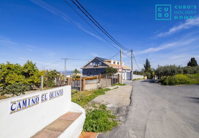 Apartment in Alhaurín el Grande - Cubo's Lucy's Place 2 Bedrooms Apartment Apartment in Alhaurín el Grande - Cubo's Lucy's Place 2 Bedrooms Apartment