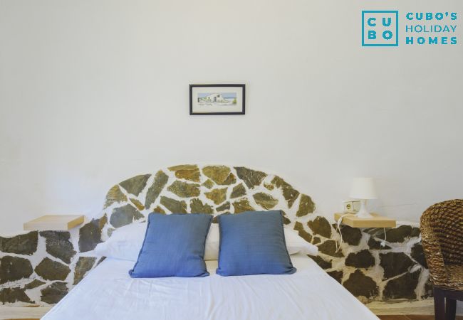 Cottage in Pizarra - Cubo's Finca La Parra Cottage in Pizarra - Cubo's Finca La Parra