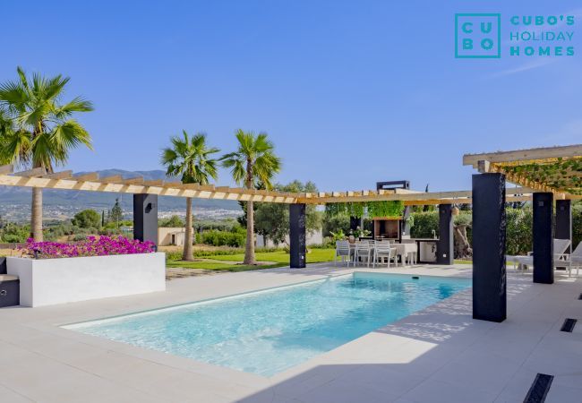Villa in Alhaurín el Grande - Cubo's Villa Palmera for Adults Villa in Alhaurín el Grande - Cubo's Villa Palmera for Adults