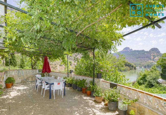 Cottage in Ardales - Cubo's Casa Rural El descanso del Caminito del Rey Cottage in Ardales - Cubo's Casa Rural El descanso del Caminito del Rey