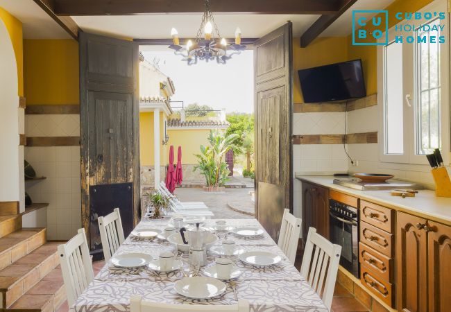 Villa in Alhaurín el Grande - Cubo's Villa Bresell Privacy Pool & Family Fun Villa in Alhaurín el Grande - Cubo's Villa Bresell Privacy Pool & Family Fun