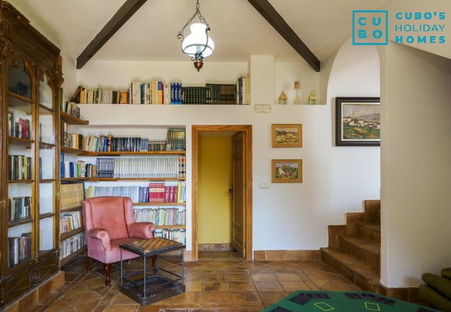 Villa in Alhaurín el Grande - Cubo's Villa Bresell Privacy Pool & Family Fun Villa in Alhaurín el Grande - Cubo's Villa Bresell Privacy Pool & Family Fun