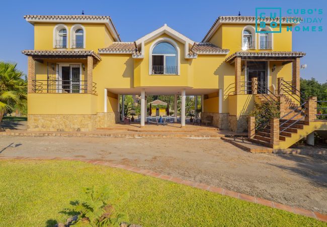 Villa in Alhaurín el Grande - Cubo's Villa Bresell Privacy Pool & Family Fun Villa in Alhaurín el Grande - Cubo's Villa Bresell Privacy Pool & Family Fun