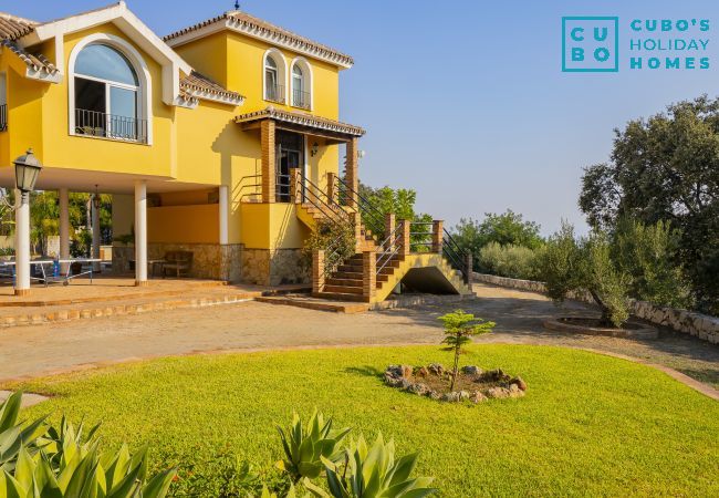 Villa in Alhaurín el Grande - Cubo's Villa Bresell Privacy Pool & Family Fun Villa in Alhaurín el Grande - Cubo's Villa Bresell Privacy Pool & Family Fun