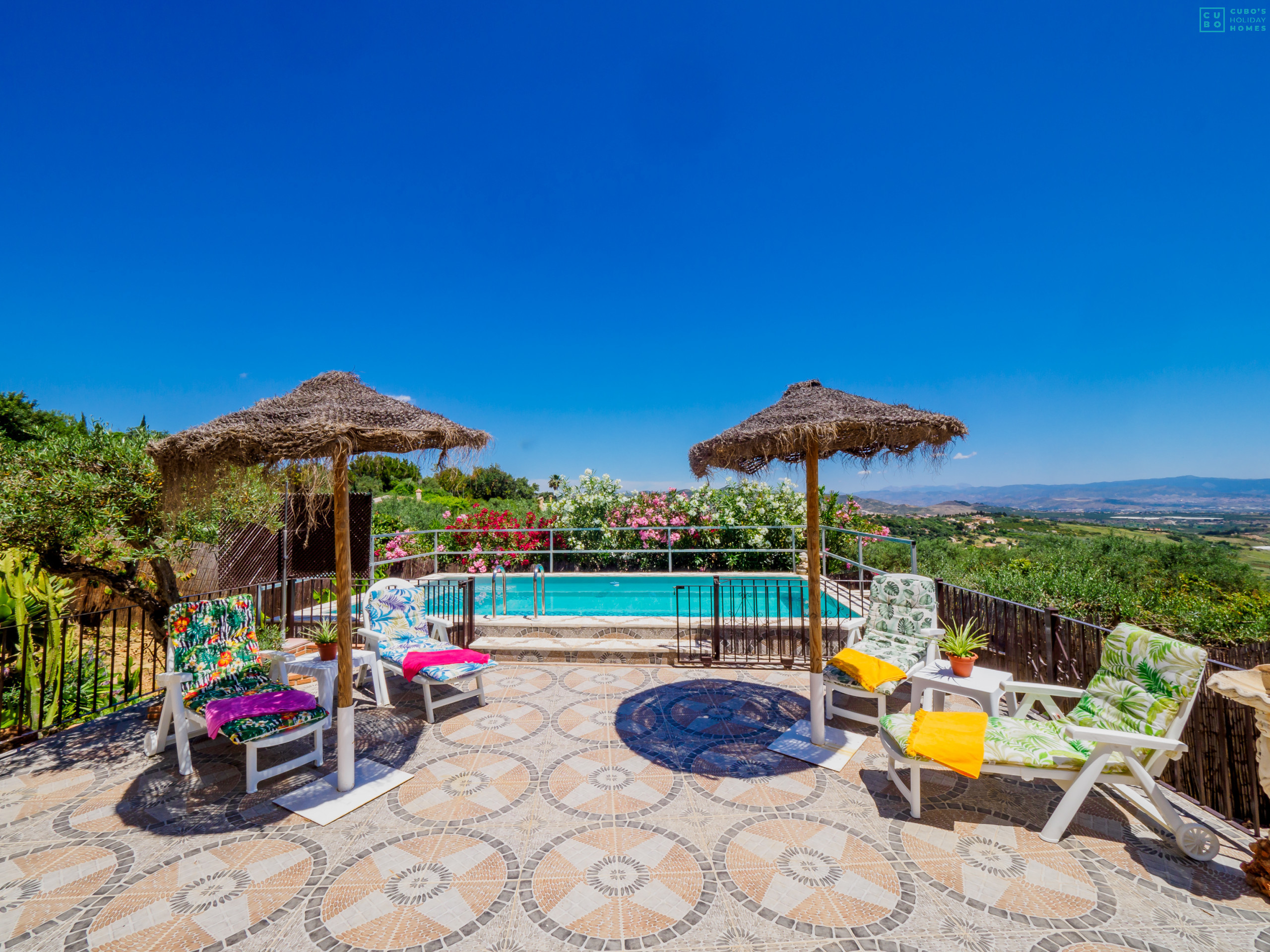 Country house with pool in Alhaurín de la Torre