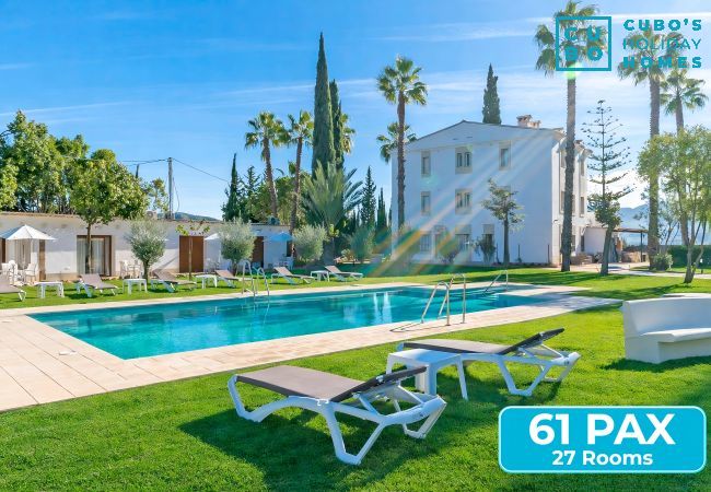 Cottage in Alhaurín el Grande - Cubo's NAZ Country Stay | Family Fun B&B