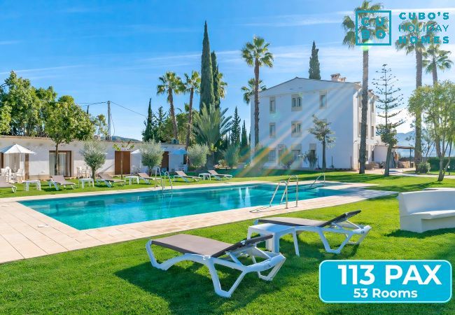 Cottage in Alhaurín el Grande - Cubo's NAZ Country Stay | Family Fun B&B