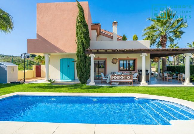 House in Coín - Cubo's Casa Los Nebrales & Private Pool