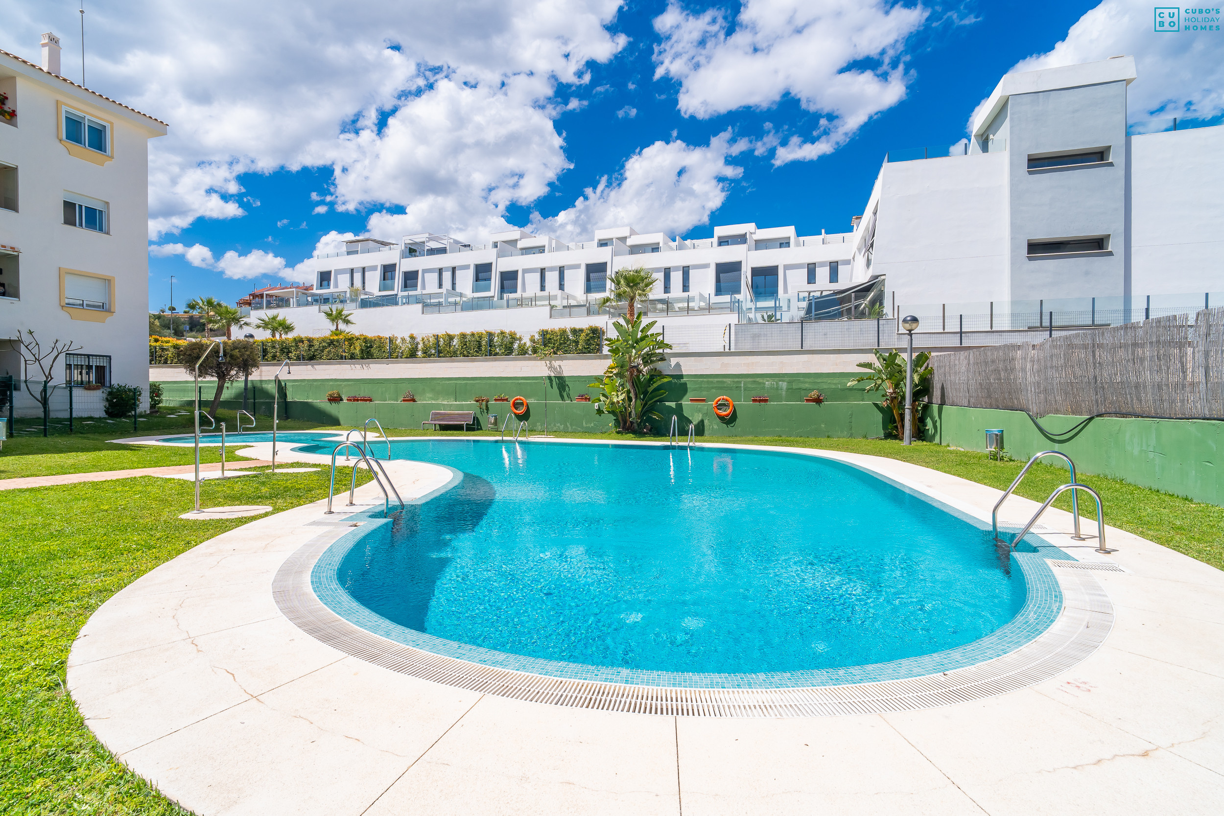 Holiday apartment with pool in Rincón de la Victoria