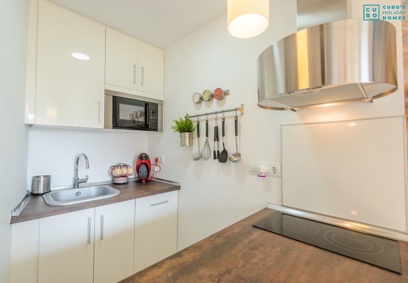 Kitchen of this apartment in Benalmádena