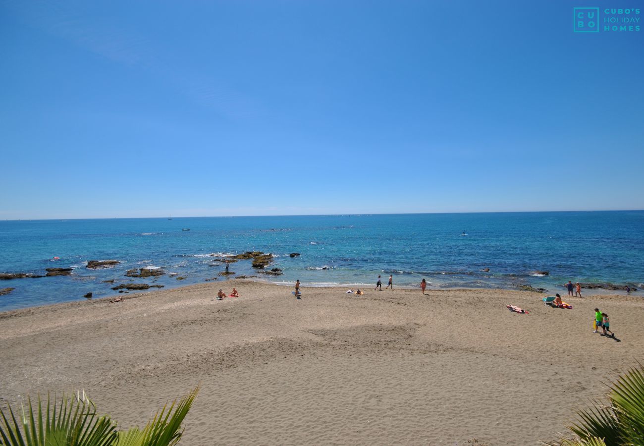 Playa cercana de este apartamento en Benalmádena