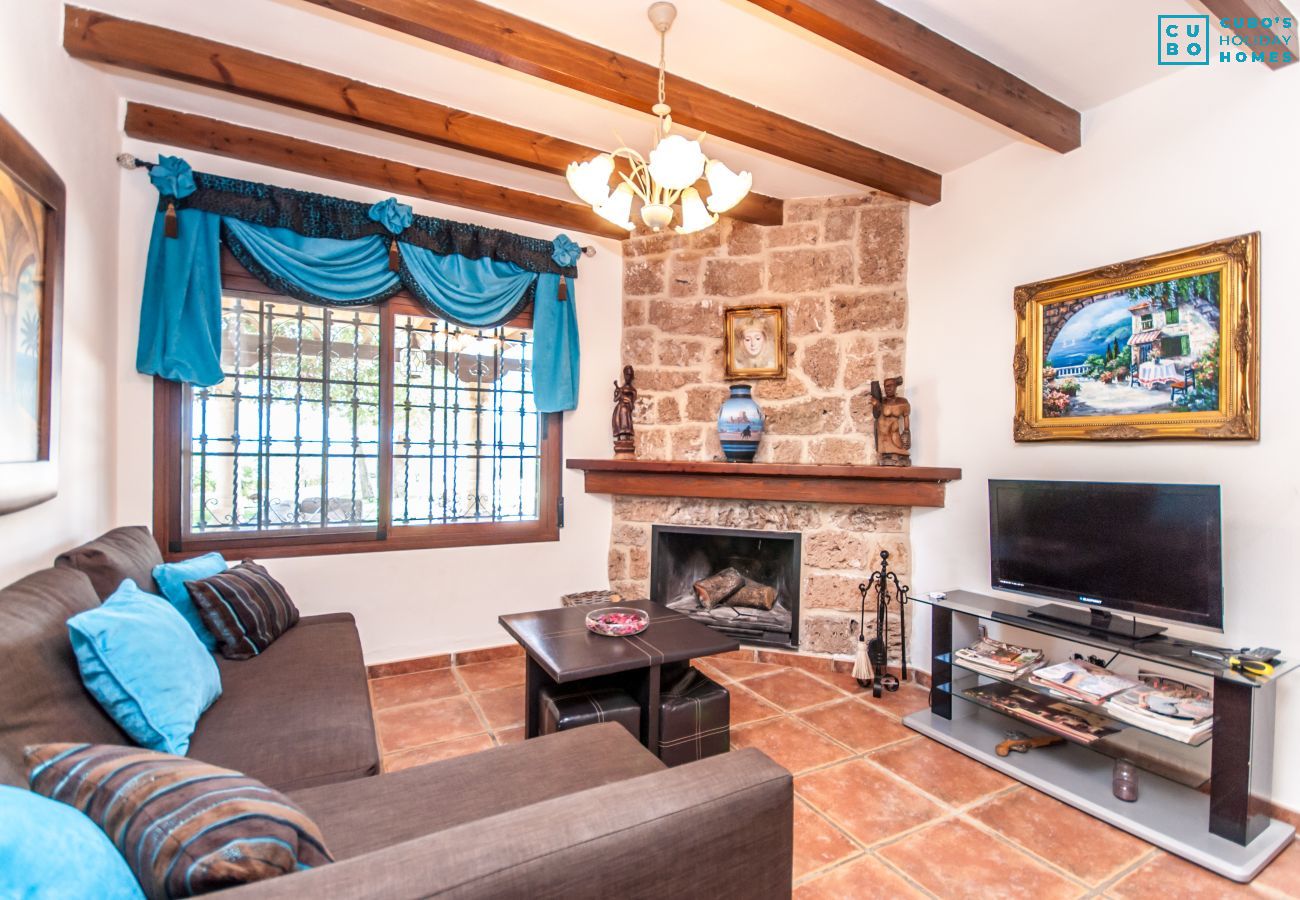 Villa in Alhaurin de la Torre - Cubo's Villa Dos Reyes