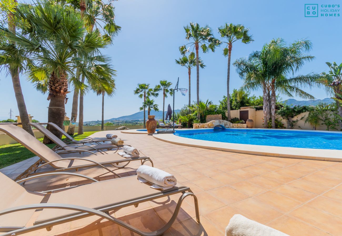 Villa in Alhaurin de la Torre - Cubo's Villa Dos Reyes