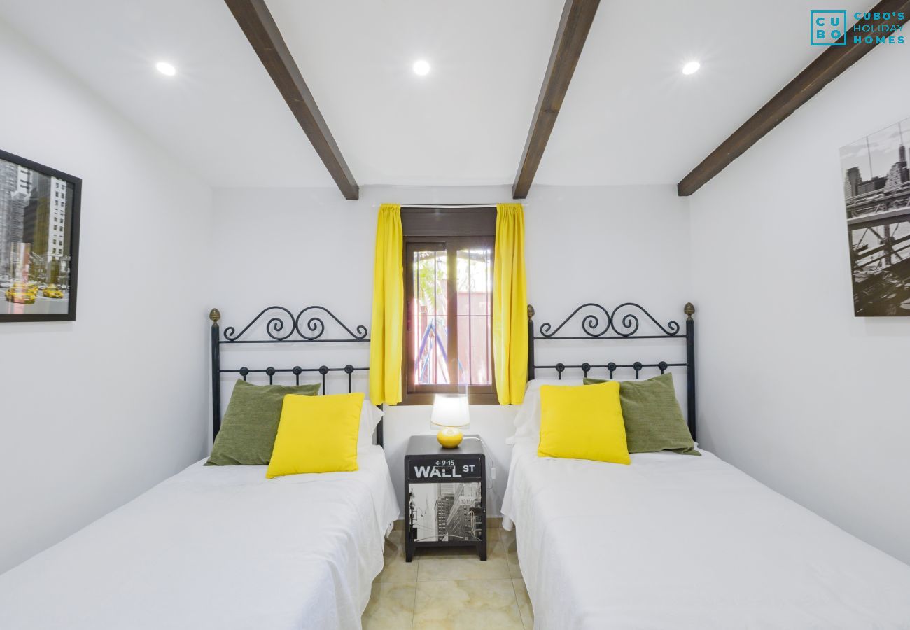 Cottage in Alhaurin de la Torre - Cubo's Finca el Nogal