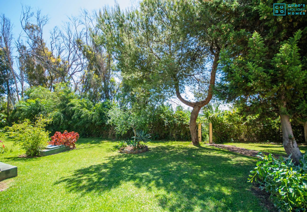 Gardens of this apartment in Mijas Costa