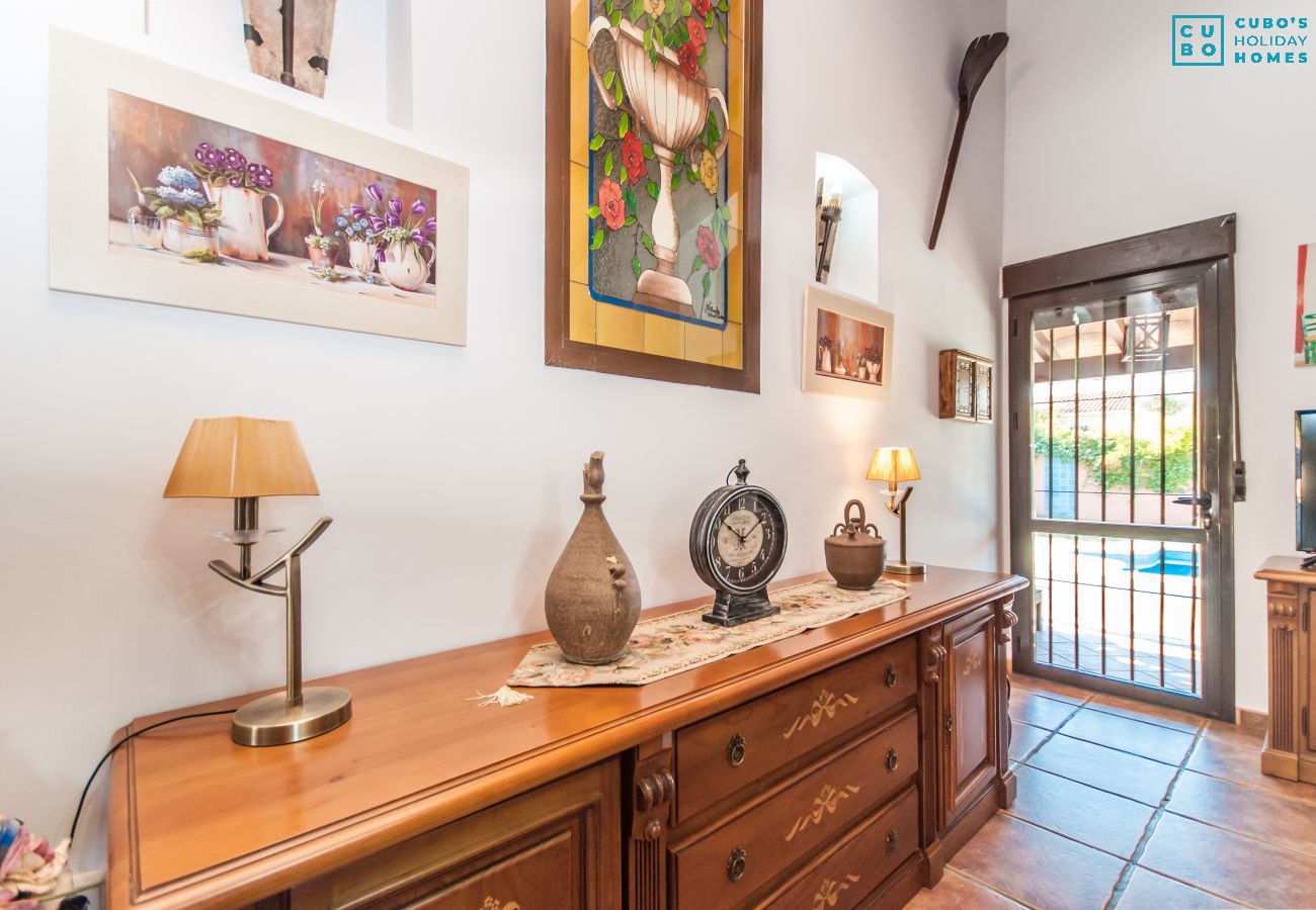 Dining room of this country house in Alhaurín de la Torre