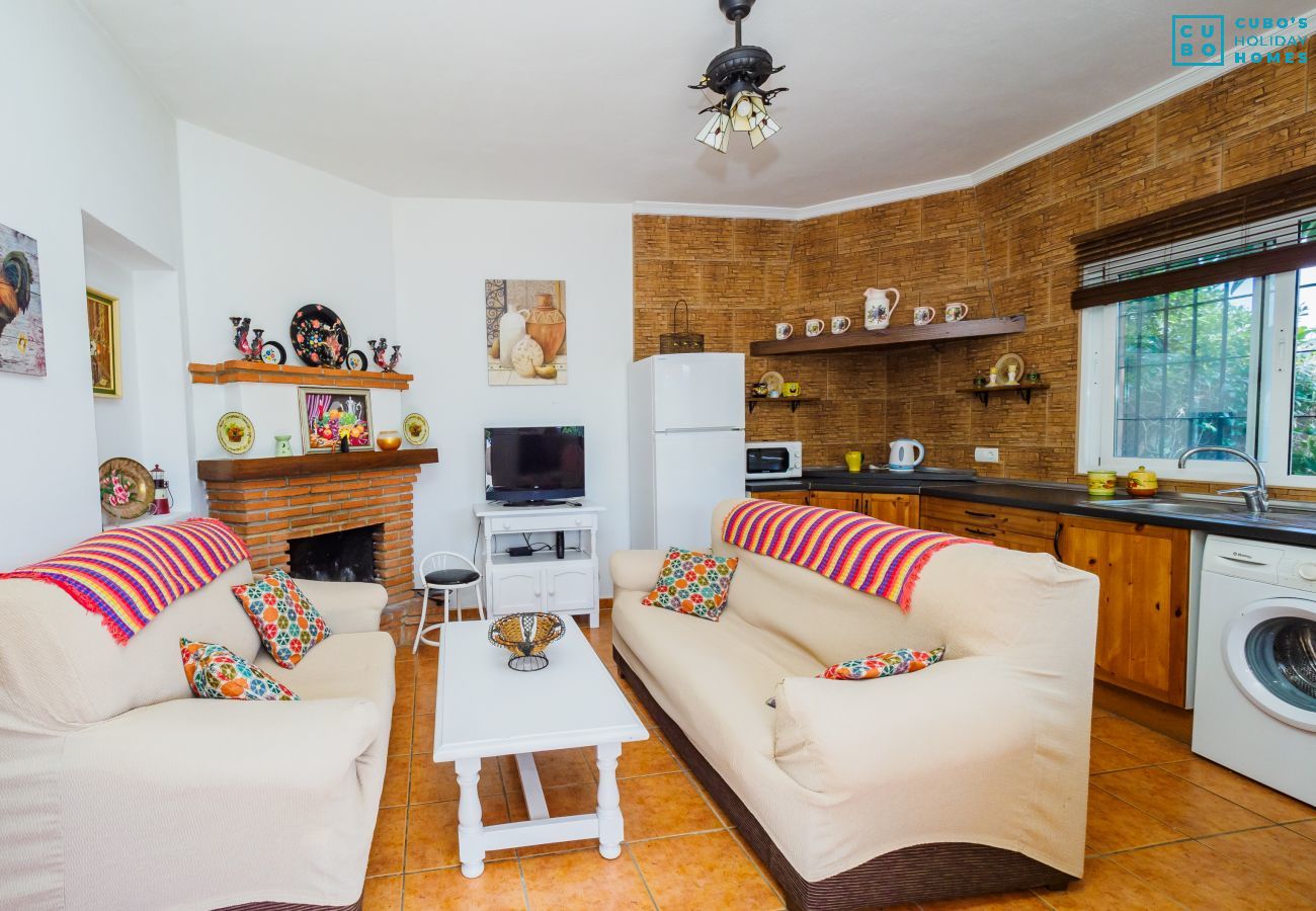 Cottage in Mijas Pueblo - Cubo's Finca River Retreat High Privacy