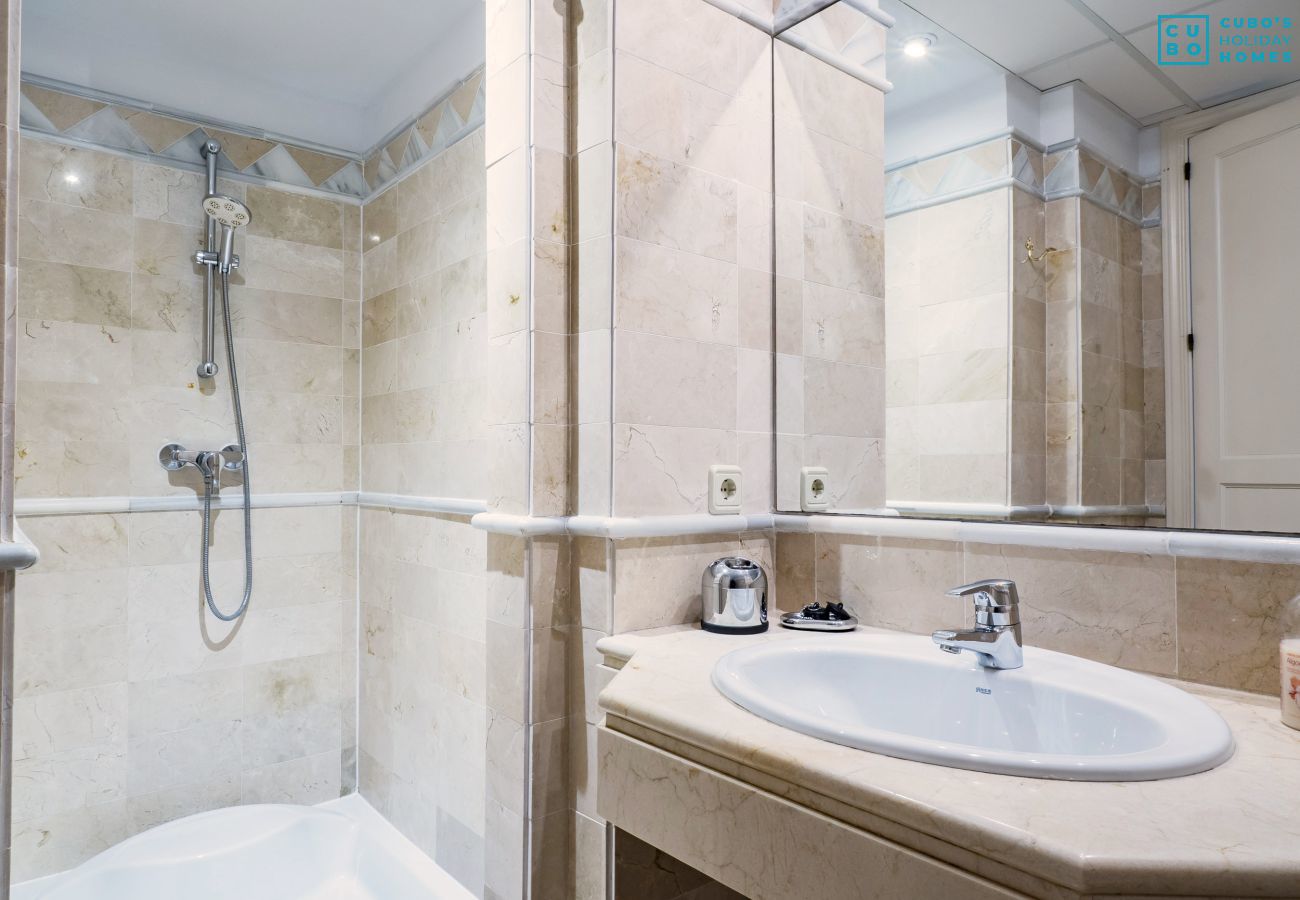 Apartment in Marbella - Cubo's Apartamento Boutique Elviria Hills Marbella