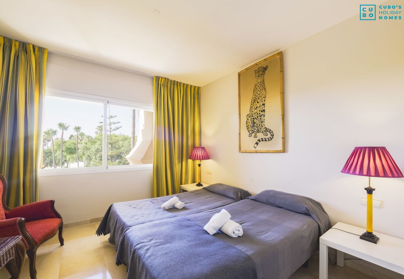 Apartment in Marbella - Cubo's Apartamento Boutique Elviria Hills Marbella