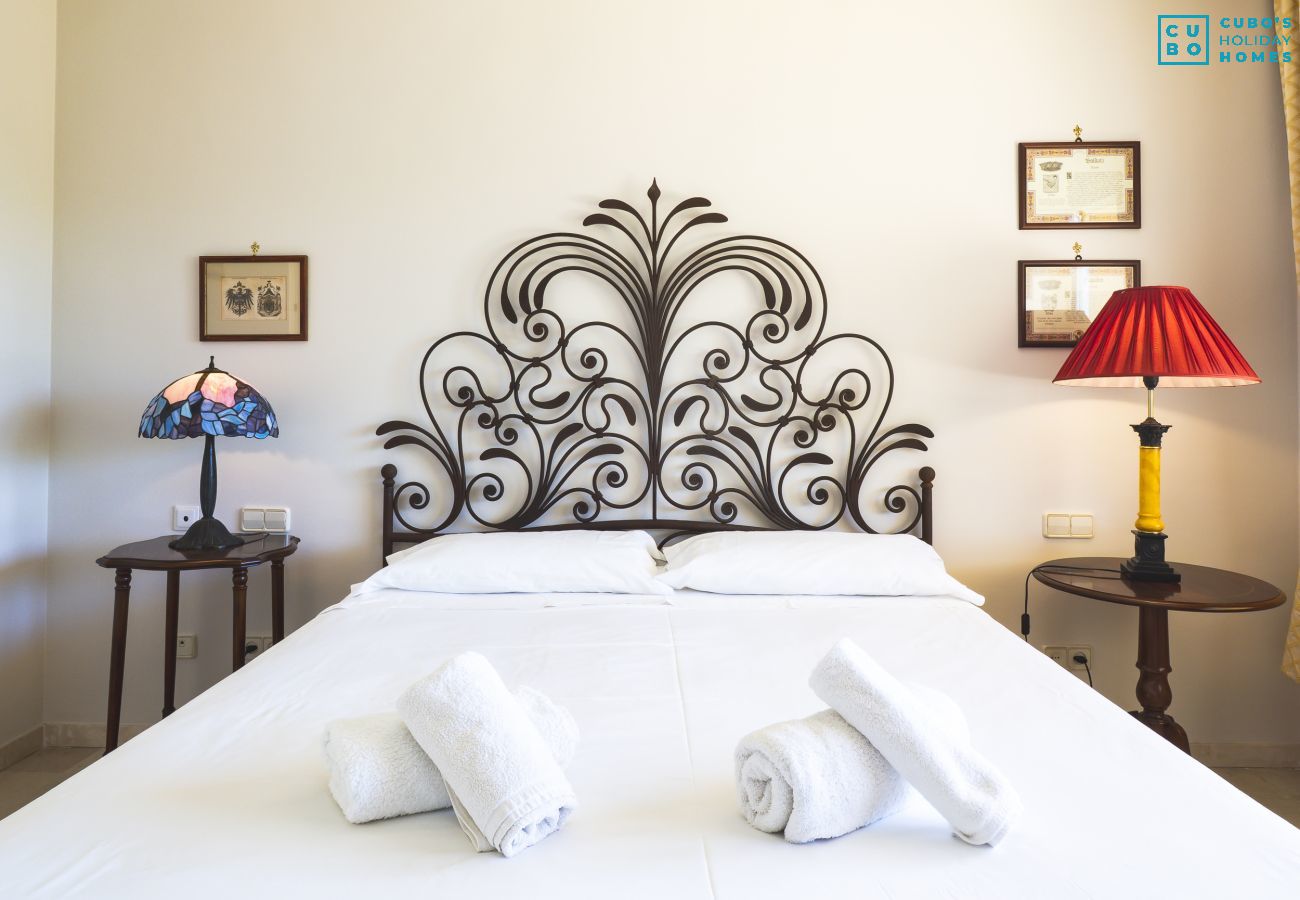 Apartment in Marbella - Cubo's Apartamento Boutique Elviria Hills Marbella