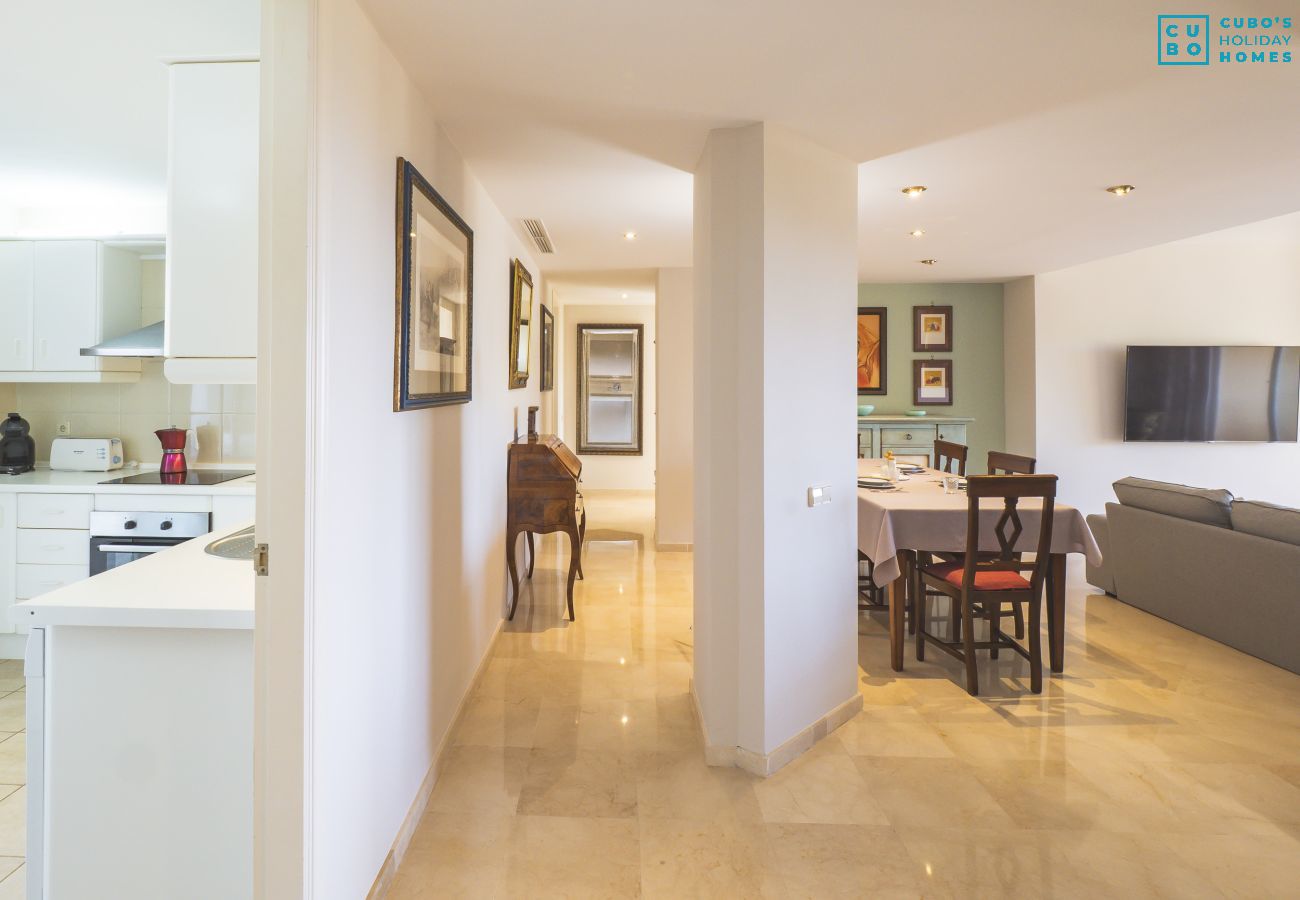 Apartment in Marbella - Cubo's Apartamento Boutique Elviria Hills Marbella