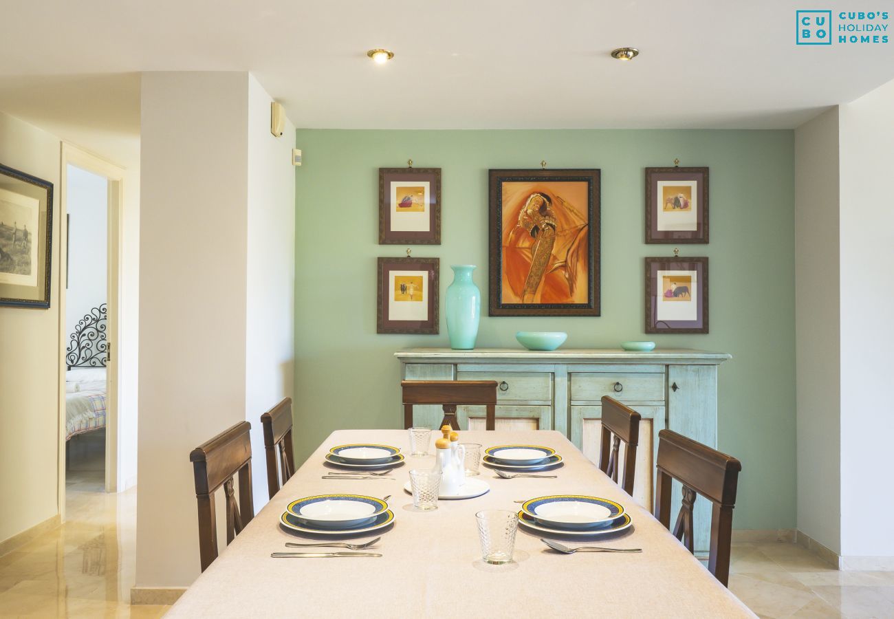 Apartment in Marbella - Cubo's Apartamento Boutique Elviria Hills Marbella