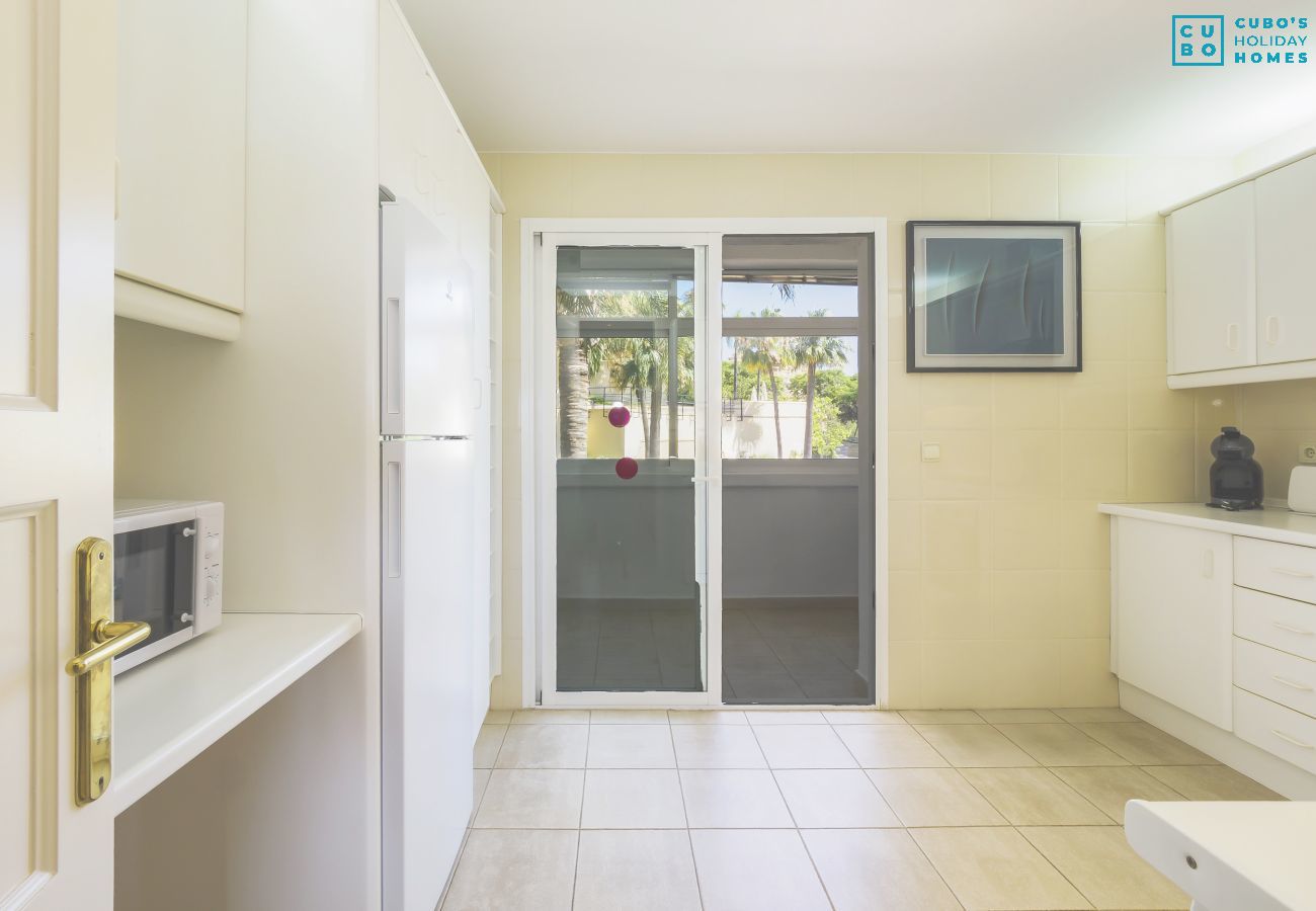 Apartment in Marbella - Cubo's Apartamento Boutique Elviria Hills Marbella