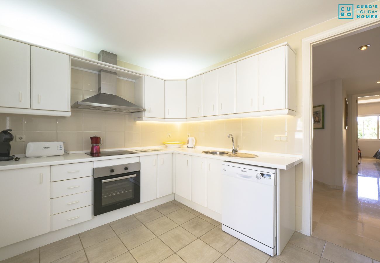 Apartment in Marbella - Cubo's Apartamento Boutique Elviria Hills Marbella