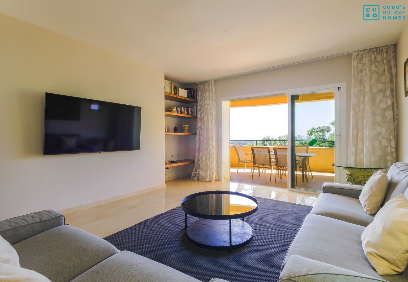 Apartment in Marbella - Cubo's Apartamento Boutique Elviria Hills Marbella