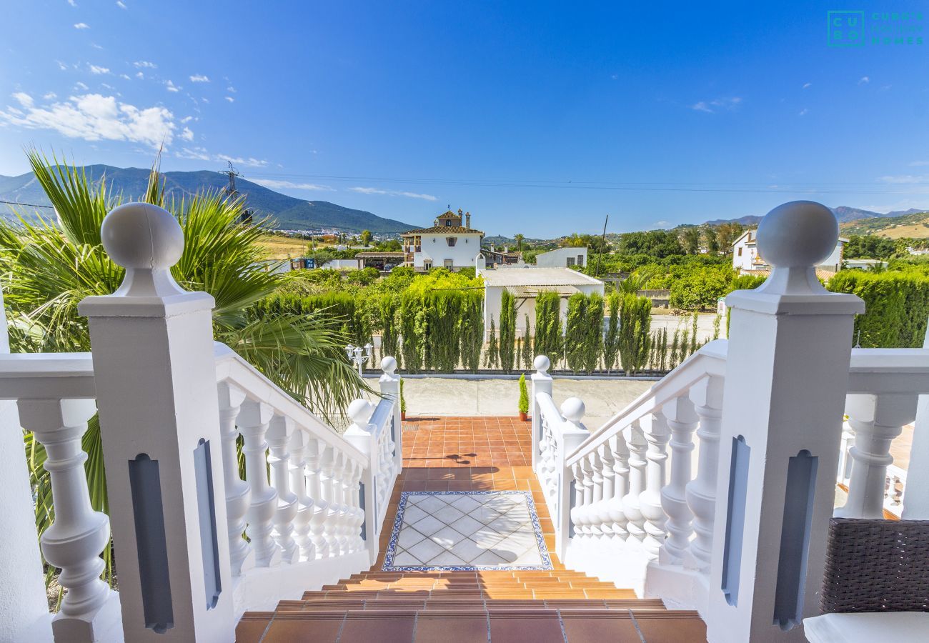 Views of this luxury estate in Alhaurín el Grande