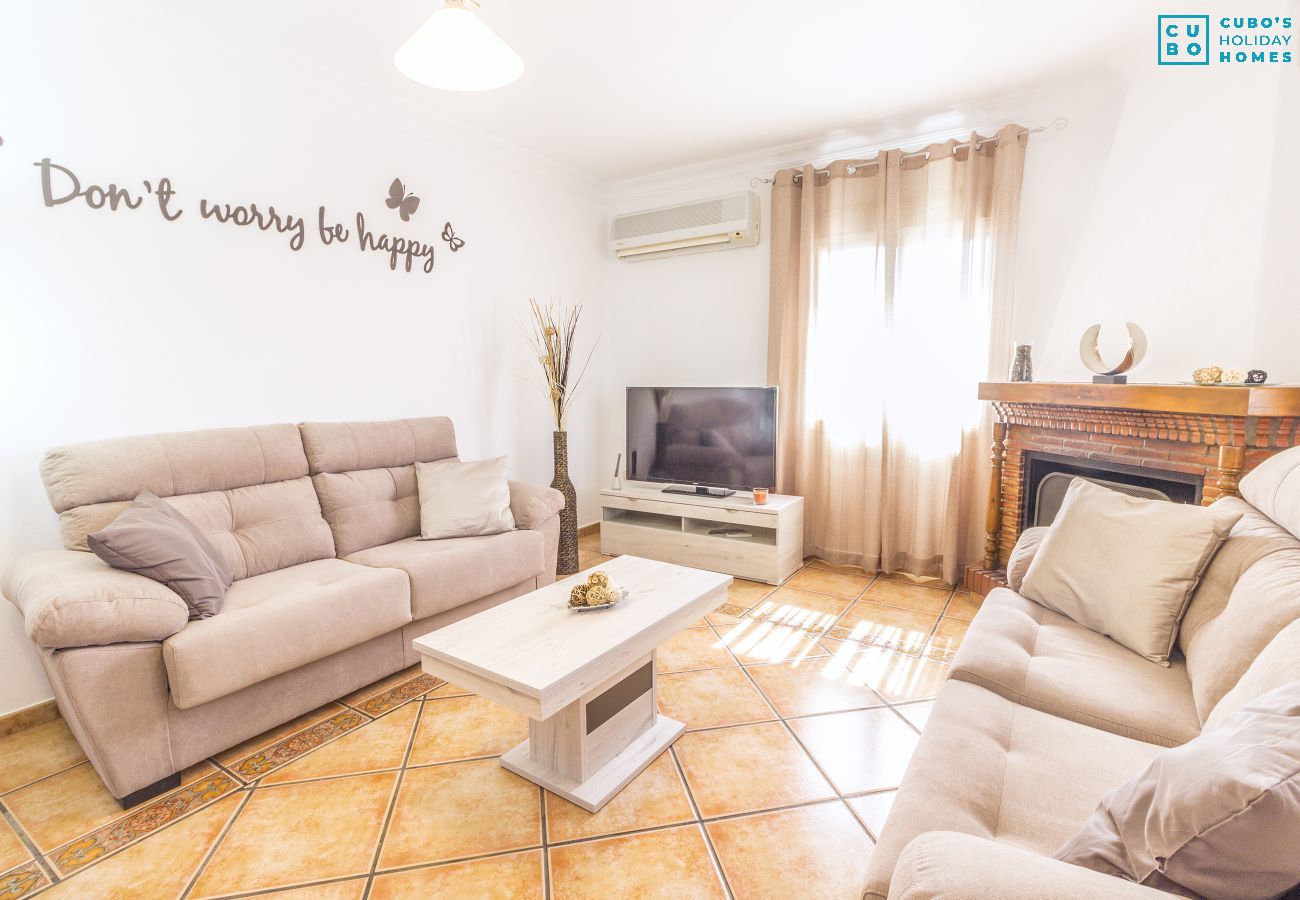 Dining room of this luxury estate in Alhaurín el Grande