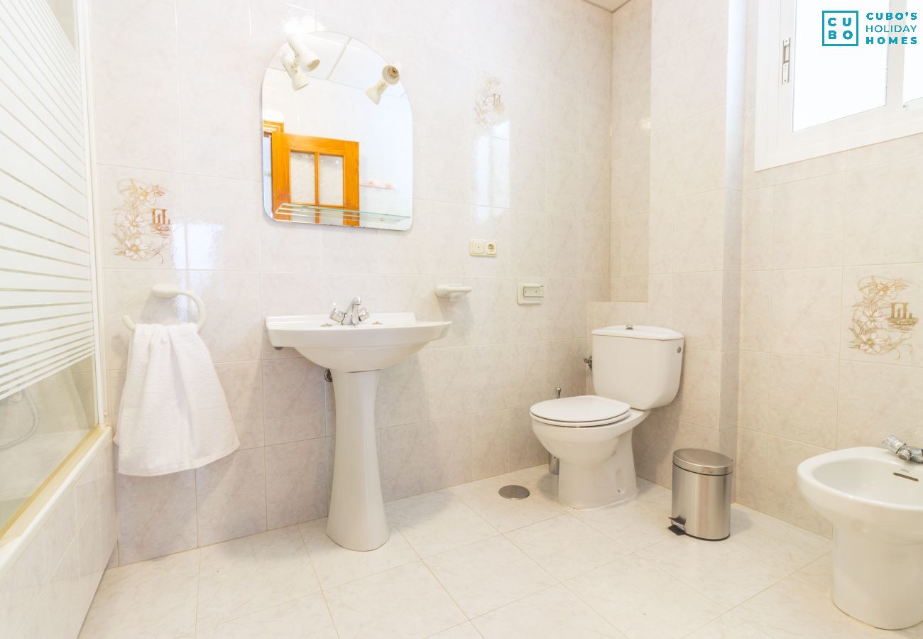 Bathroom of this luxury estate in Alhaurín el Grande