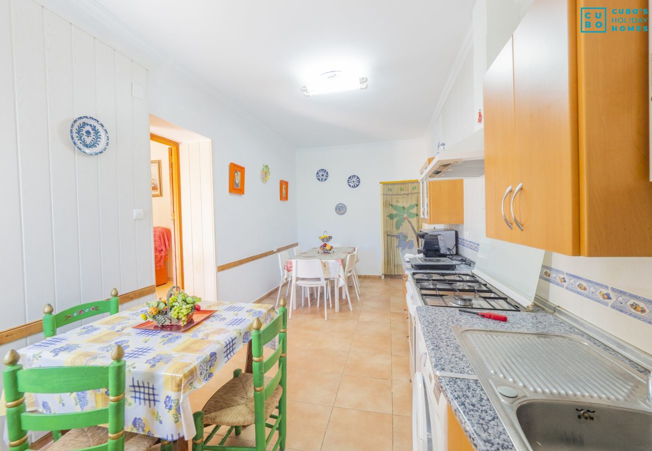 Cottage in Alhaurin de la Torre - Cubo's Casa Rural Candelaria