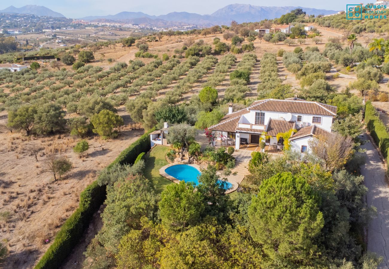 Cottage in Alhaurín el Grande - Cubo's Cortijo La Hilacha