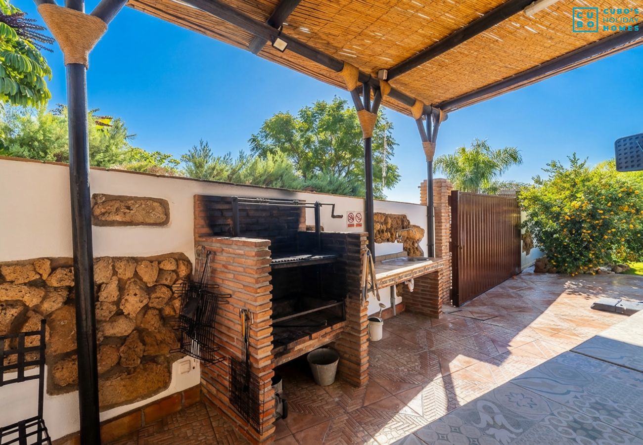 Cottage in Alhaurín el Grande - Cubo's Casa Rural Tirado & Heated Pool