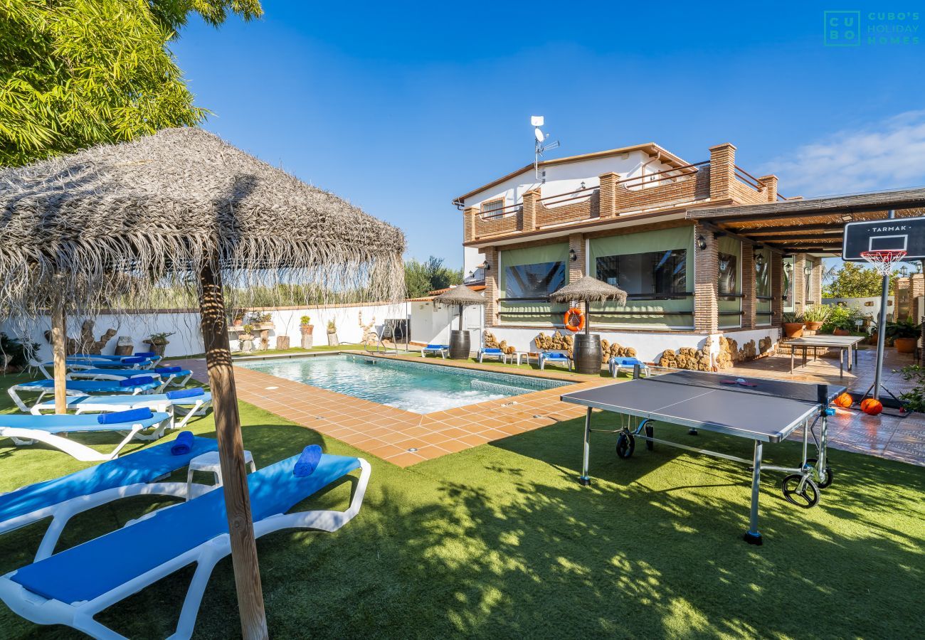 Country house in Alhaurín el Grande with pool