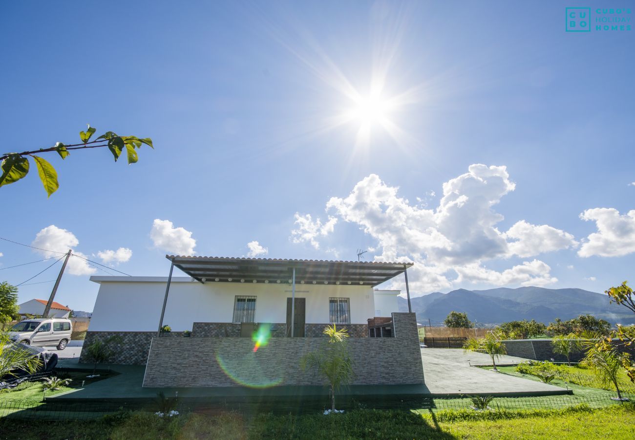 Terrace of this farm in Alhaurín de la Torre