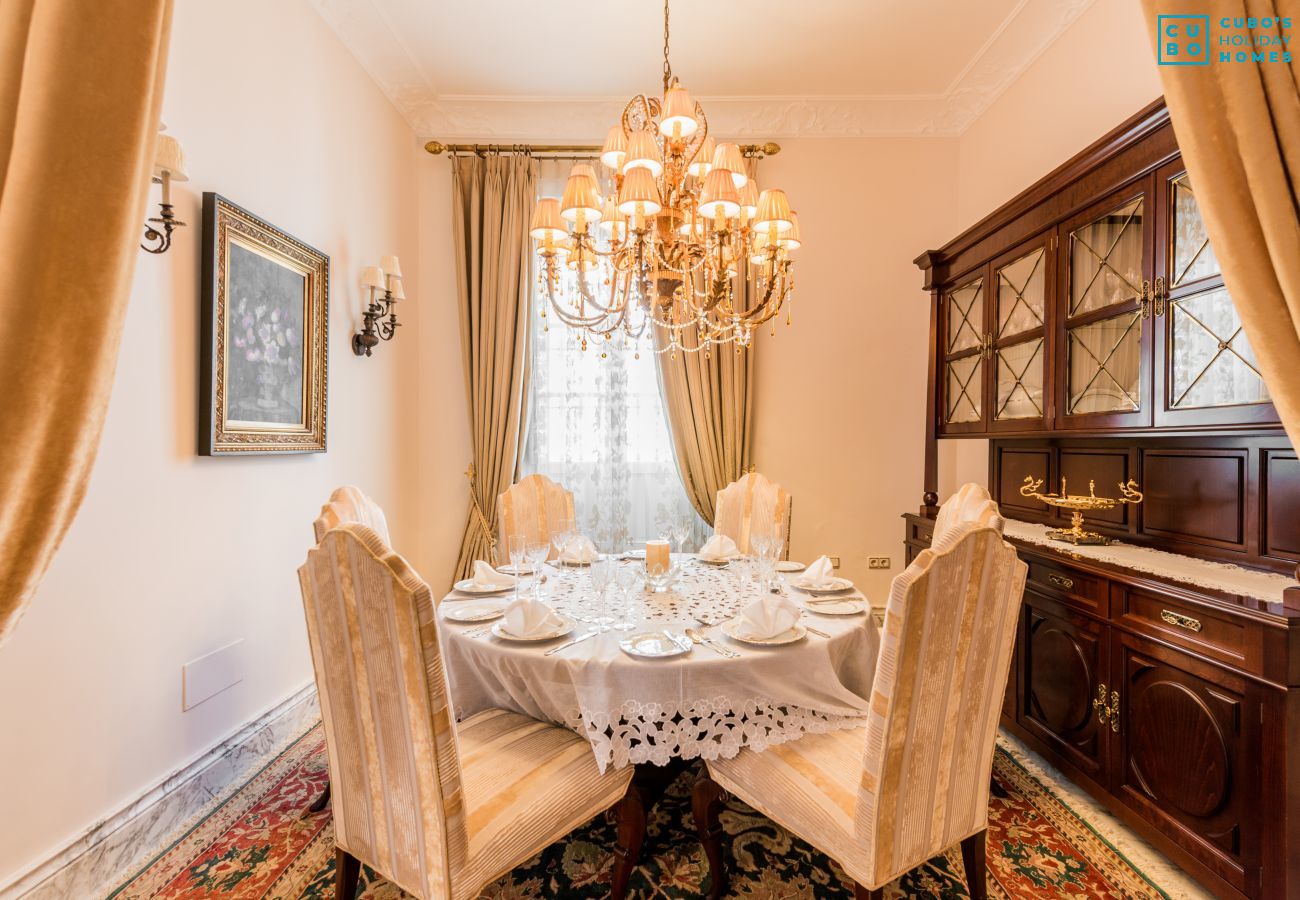 Dining room of this luxury house in the center of Alhaurín el Grande