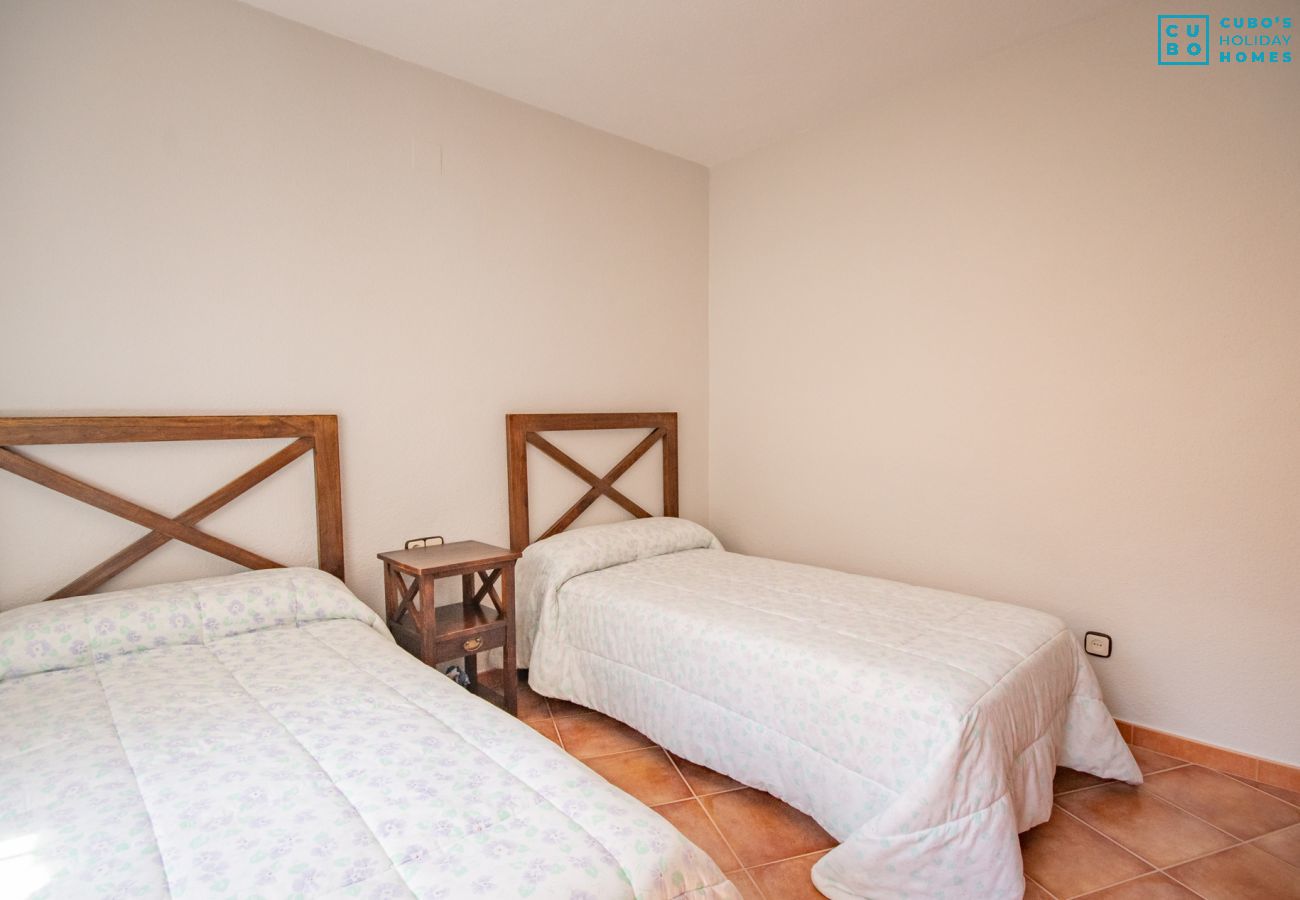 Bedroom of this country house in Alhaurín el Grande