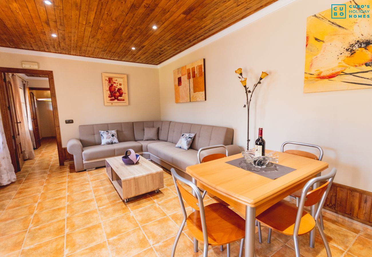 Living room of this rural house in Alhaurín el Grande