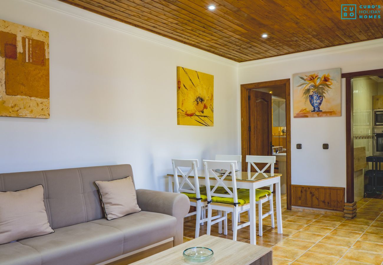 Cottage in Alhaurín el Grande - Cubo's Casa La Dehesilla High Privacy and Pool